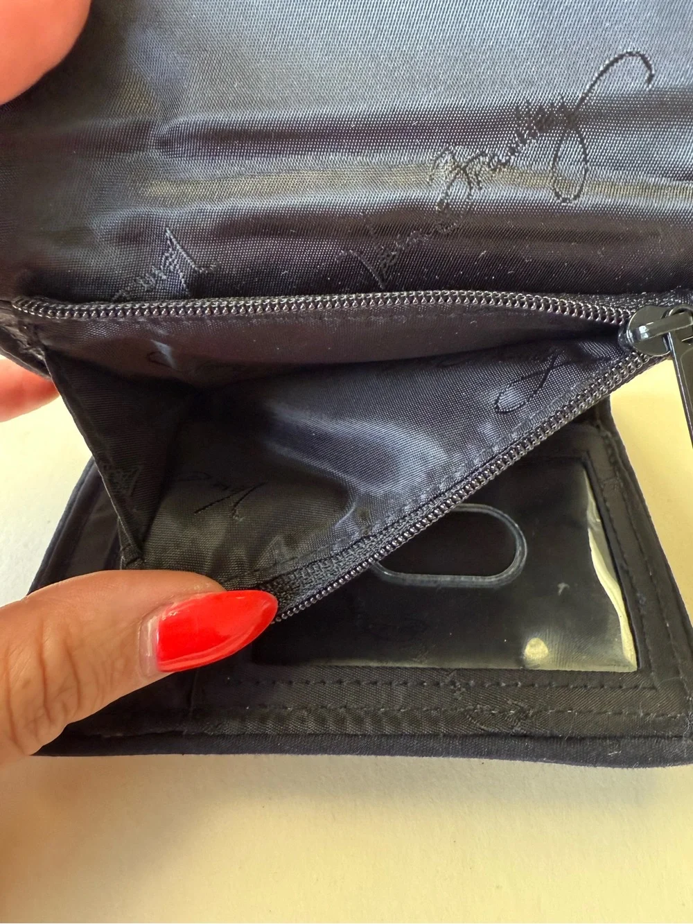 Vera Bradley Quilted Trifold Sierra Stream Wallet With Snap Closure . - Picture 6 of 9